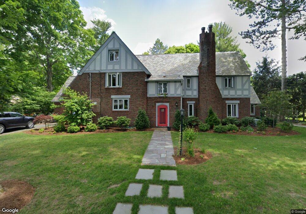 30 Locke Rd, Waban, MA 02468 - photo 1