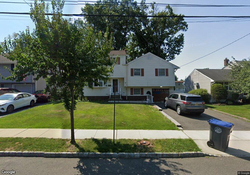 741 Cedar Crest Dr, Bound Brook, NJ 08805 - photo 1