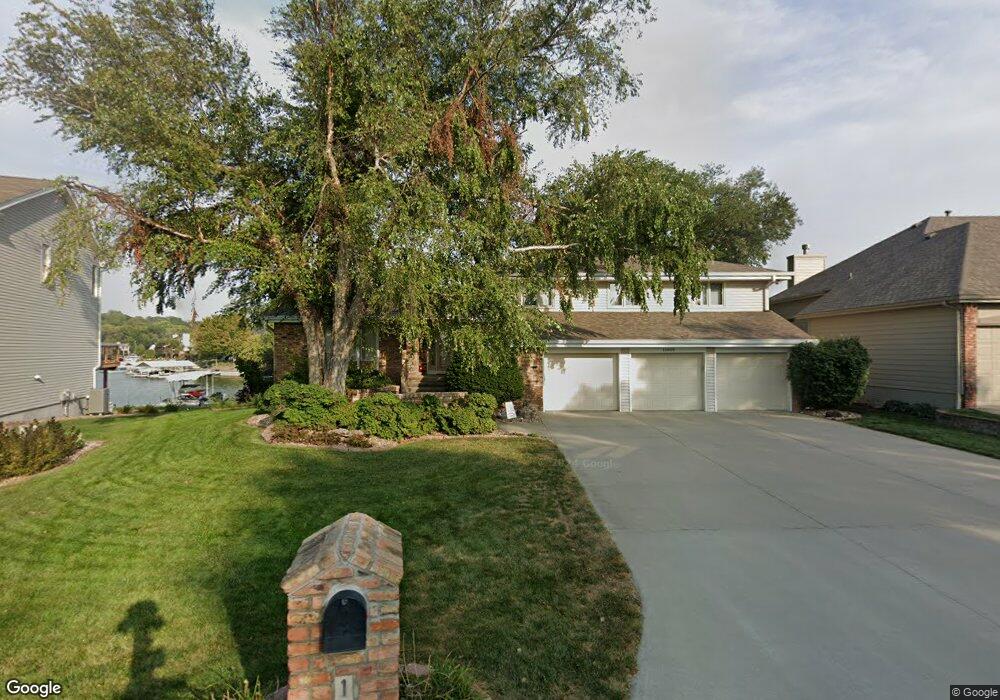 16609 Hilo Cir, Papillion, NE 68046 - photo 1