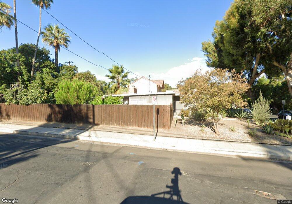 21902 Martinez St, Woodland Hills, CA 91364 - photo 1