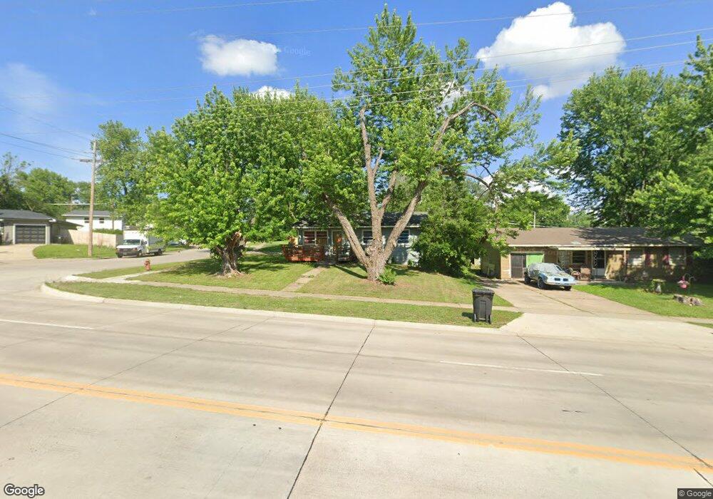 3600 SE Adams St, Topeka, KS 66605 - photo 1