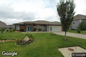 330 Fort Laramie Dr, Lawrence, KS 66049