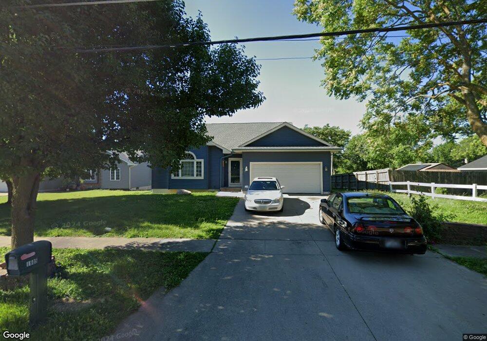 1605 E Watrous Ave, Des Moines, IA 50320 - photo 1