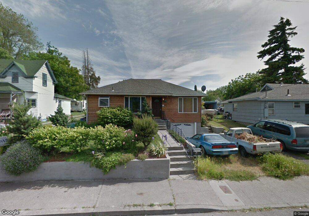 1508 E 9th St, the Dalles, OR 97058 - photo 1