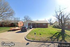 1306 N 11th St, Frederick, OK 73542