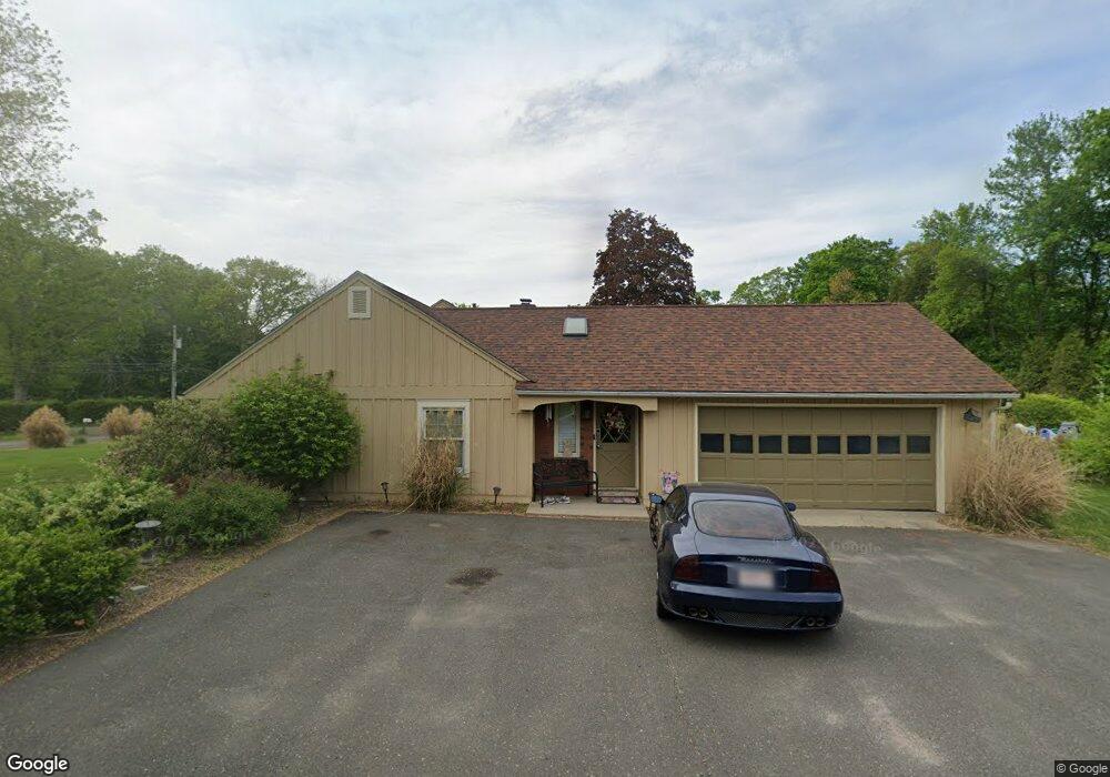 594 Rogers Ave, West Springfield, MA 01089 - photo 1