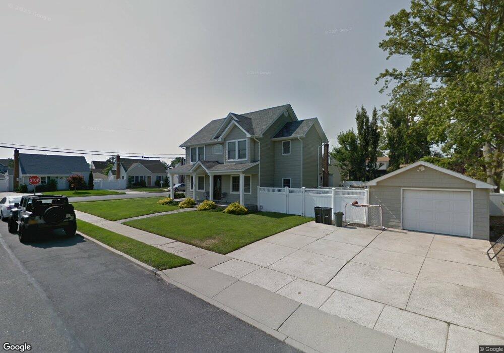 1865 Helen Ct, Merrick, NY 11566 - photo 1