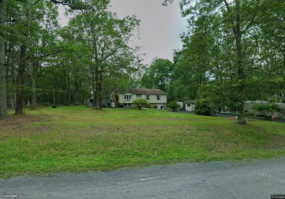 561 Adie Dr, Effort, PA 18330 - photo 1