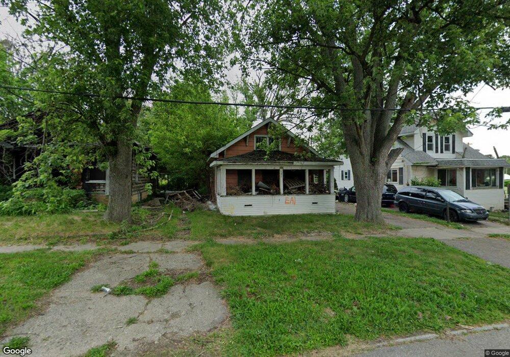 1817 Broadway Blvd, Flint, MI 48506 - photo 1
