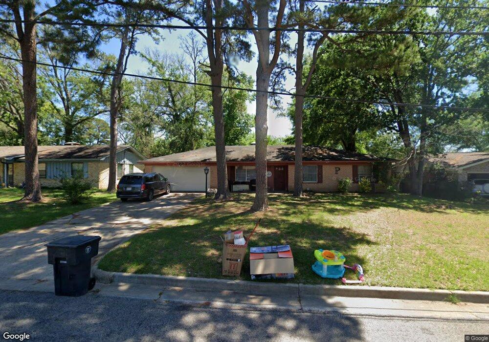 4006 Darrell Ln, Tyler, TX 75701 - photo 1