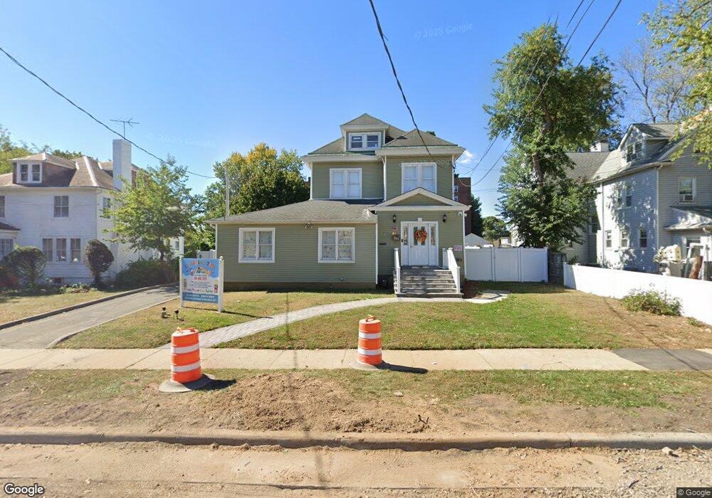 41 Hilton Ave, Hempstead, NY 11550 - photo 1