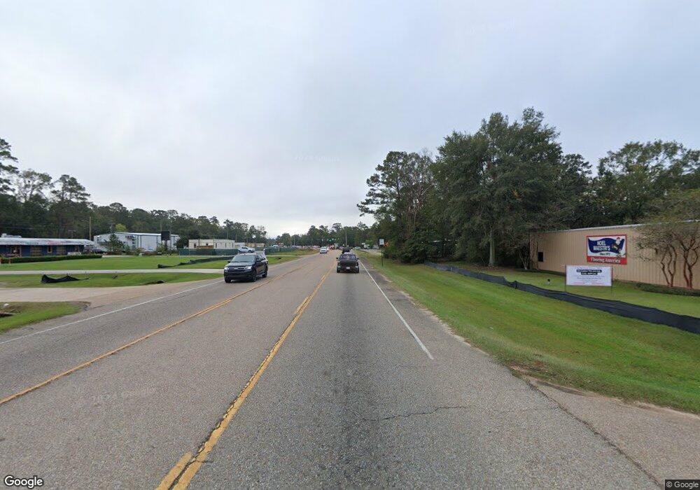 1027 N Collins Blvd, Covington, LA 70433 - photo 1