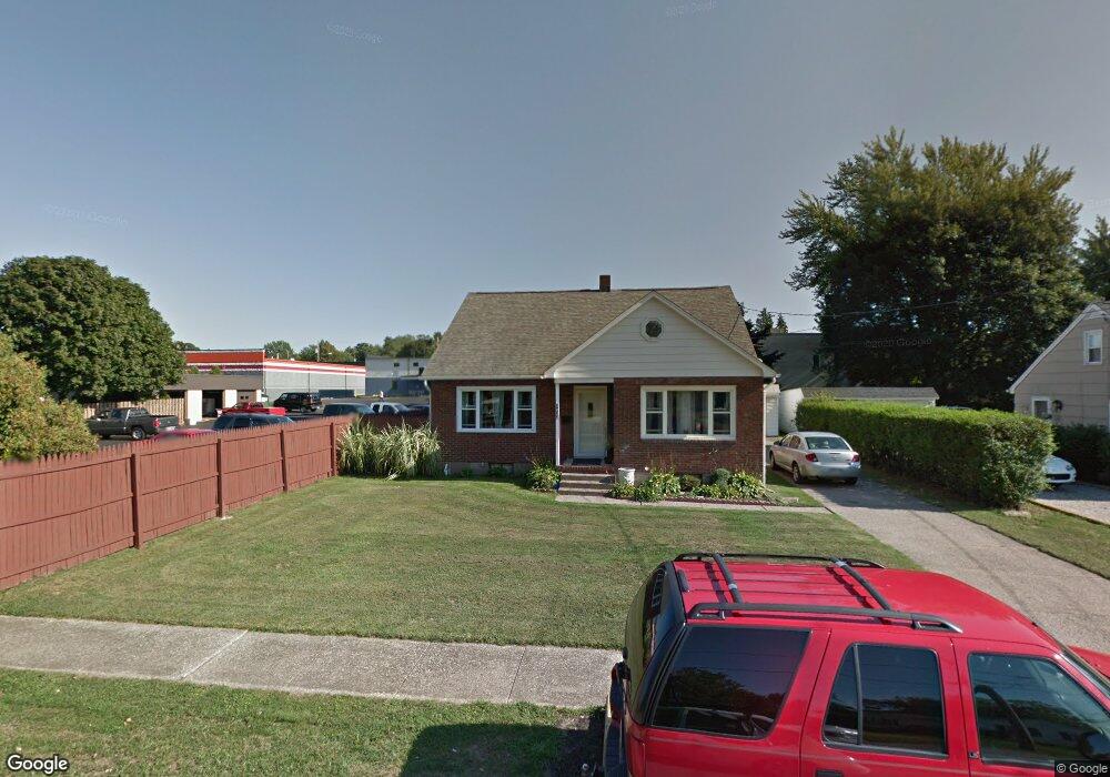 3033 W 25th St, Erie, PA 16506 - photo 1