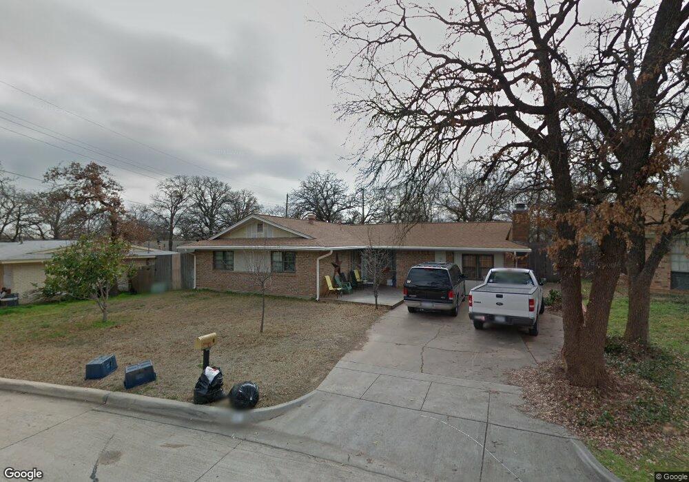 4 Regents Park, Bedford, TX 76022 - photo 1