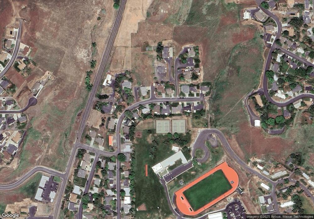 536 NW 21st St, Pendleton, OR 97801 - photo 1