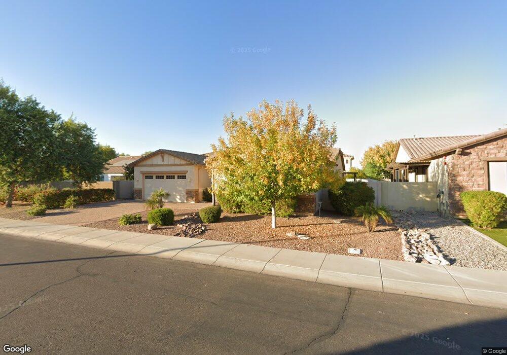 1098 E Clovefield St, Gilbert, AZ 85298 - photo 1