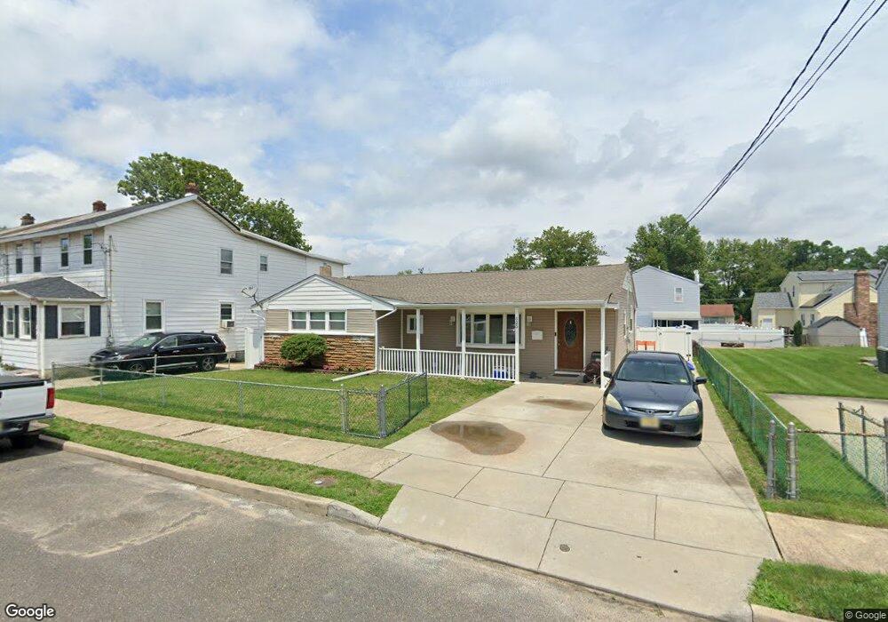 525 Bem St, Riverside, NJ 08075 - photo 1