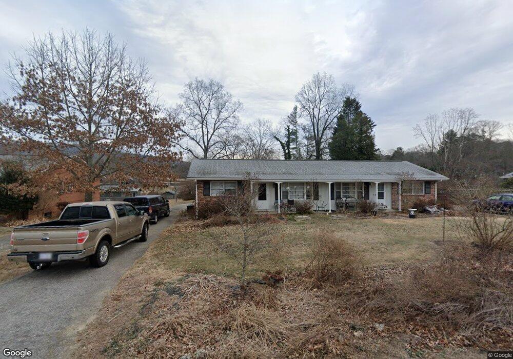 152 Wynnbrook Dr, Hendersonville, NC 28792 - photo 1