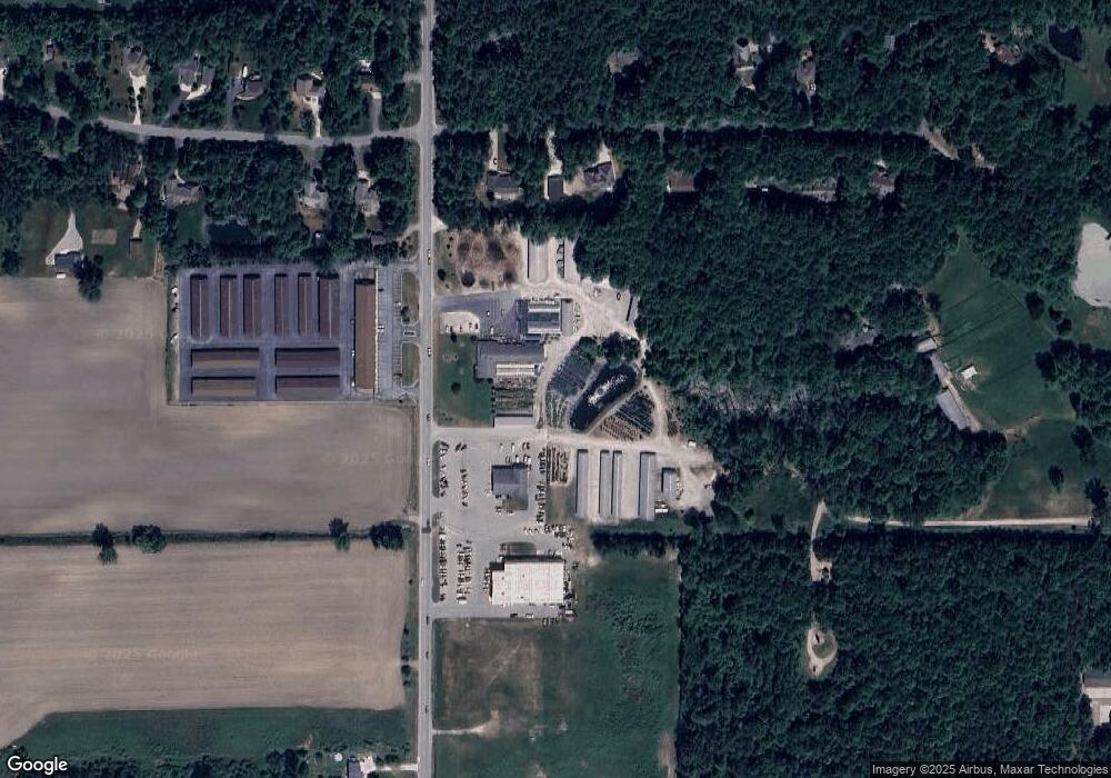 2672 N Eastman Rd, Midland, MI 48642 - photo 1