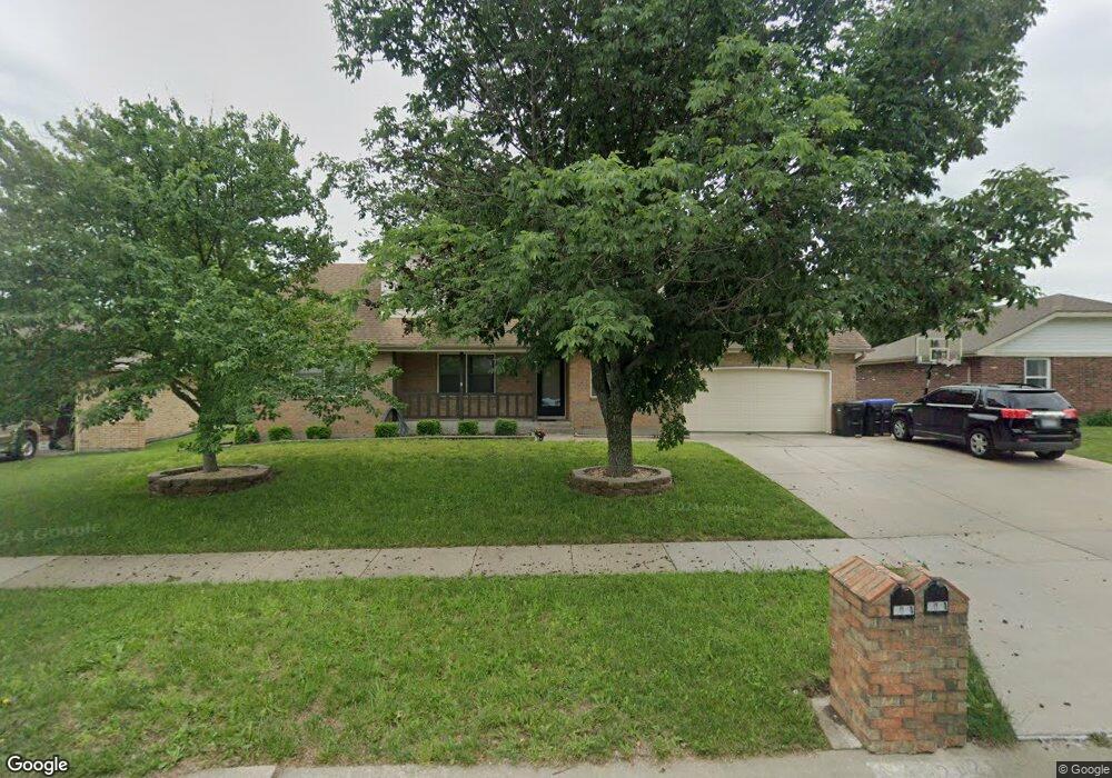 4021 SW 43rd St, Topeka, KS 66610 - photo 1