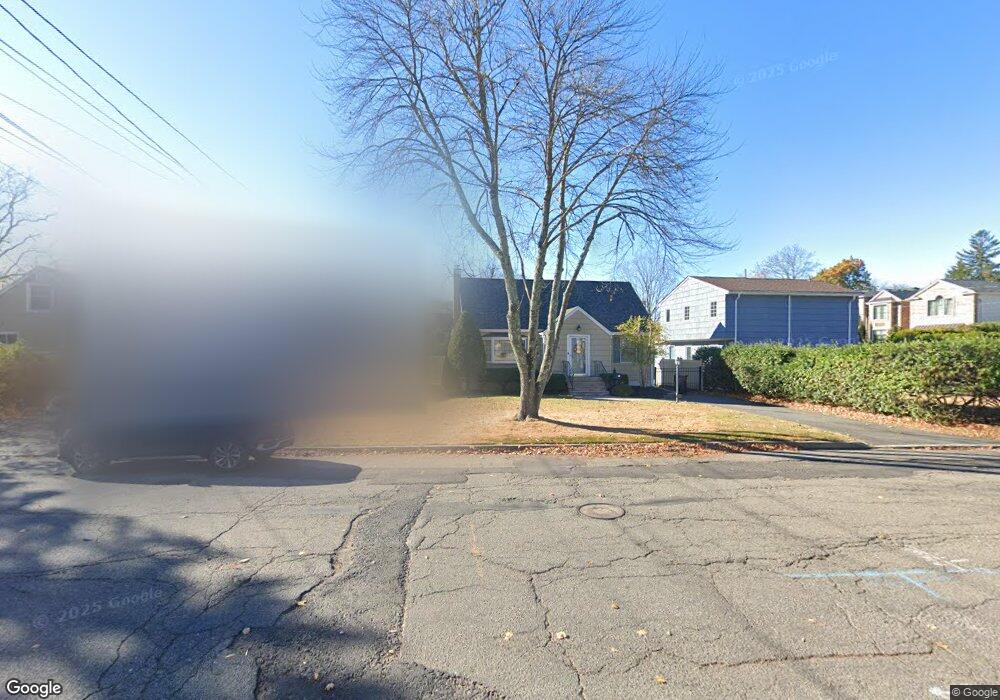 68 Glen Ave, Paramus, NJ 07652 - photo 1