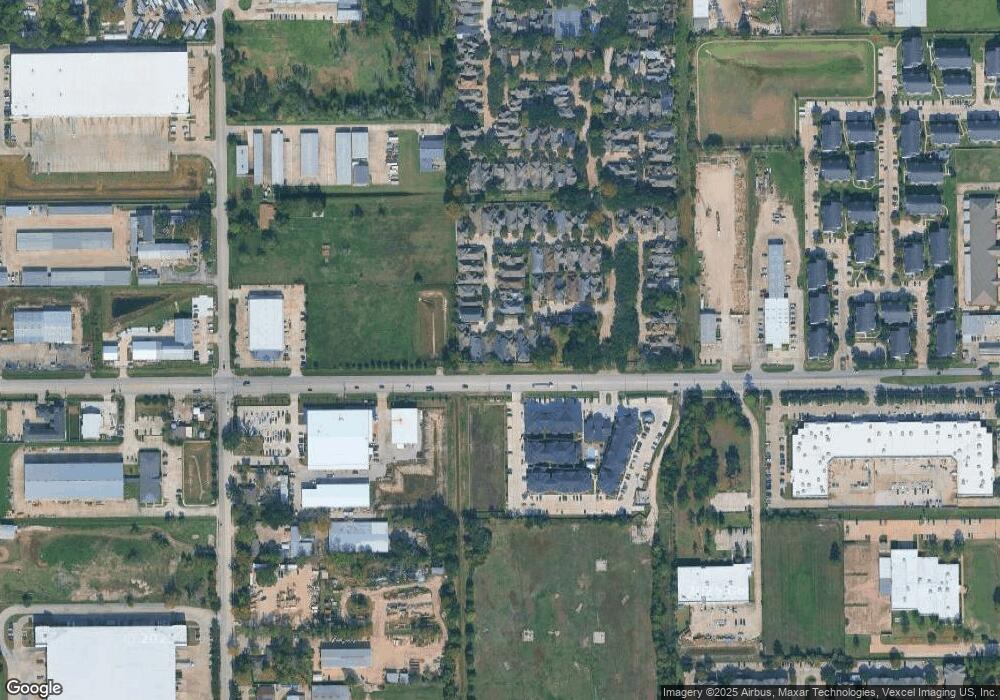 8035 Oakwood Garden St, Houston, TX 77040 - photo 1