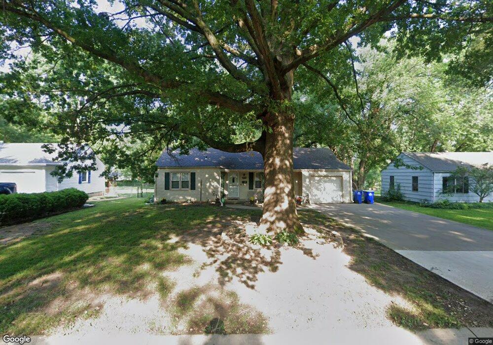 6544 Switzer St, Shawnee, KS 66203 - photo 1