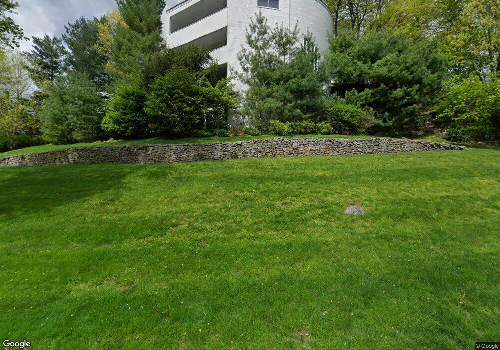 65 Chestnut Hill Ln, Briarcliff Manor, NY 10510 - photo 1