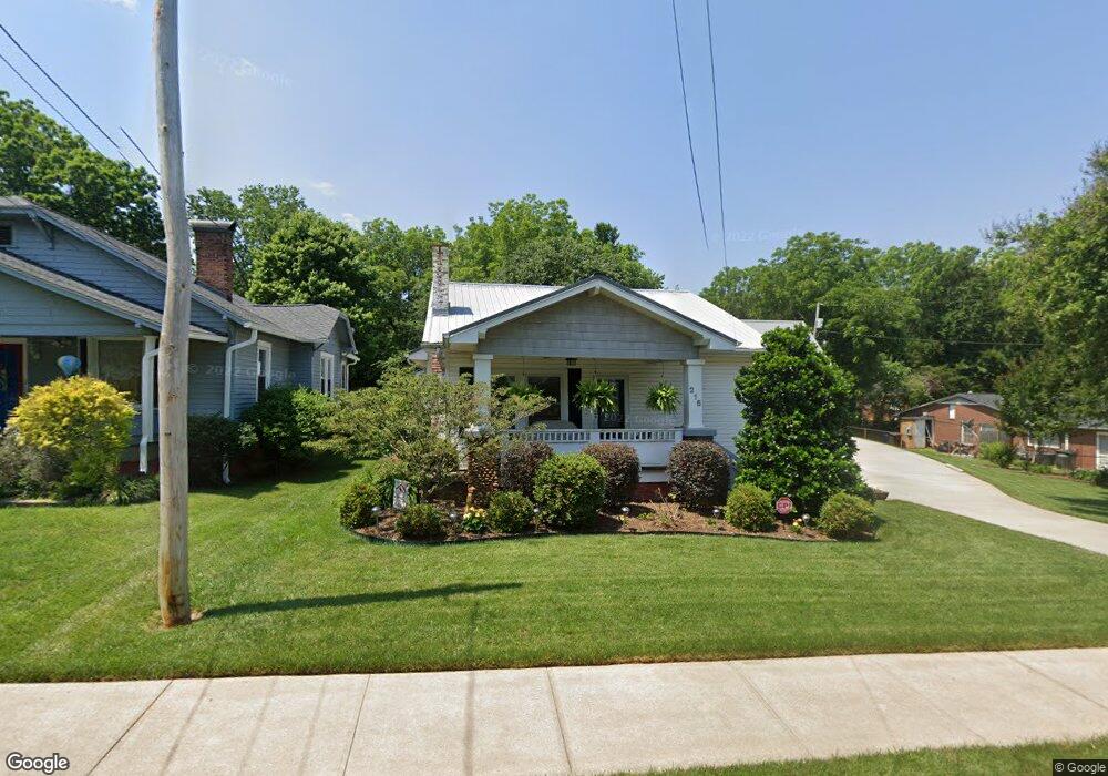 215 Park St, Statesville, NC 28677 - photo 1