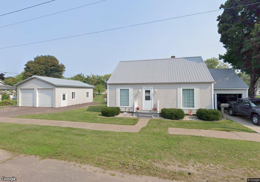 301 3rd St, Ontonagon, MI 49953 - photo 1