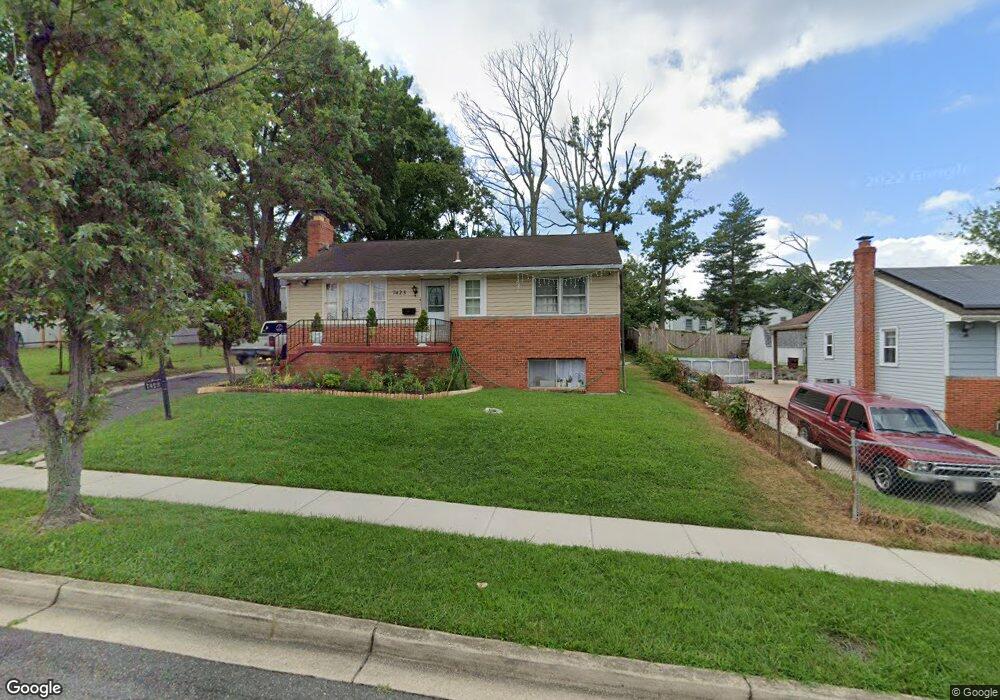 7423 Hendricks Dr, Hyattsville, MD 20784 - photo 1