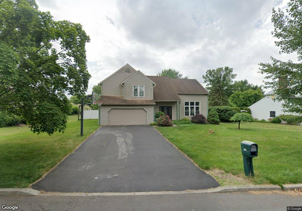 5334 Townsquare Dr, Macungie, PA 18062 - photo 1