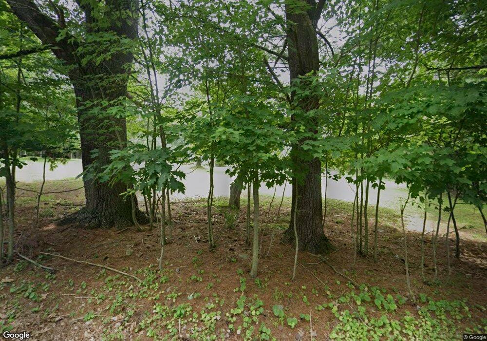 719 Heslop Rd, Mountain Top, PA 18707 - photo 1