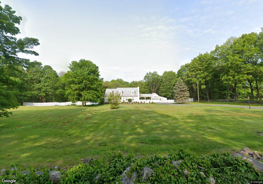 535 Barrett Hill Rd, Mahopac, NY 10541 - photo 1