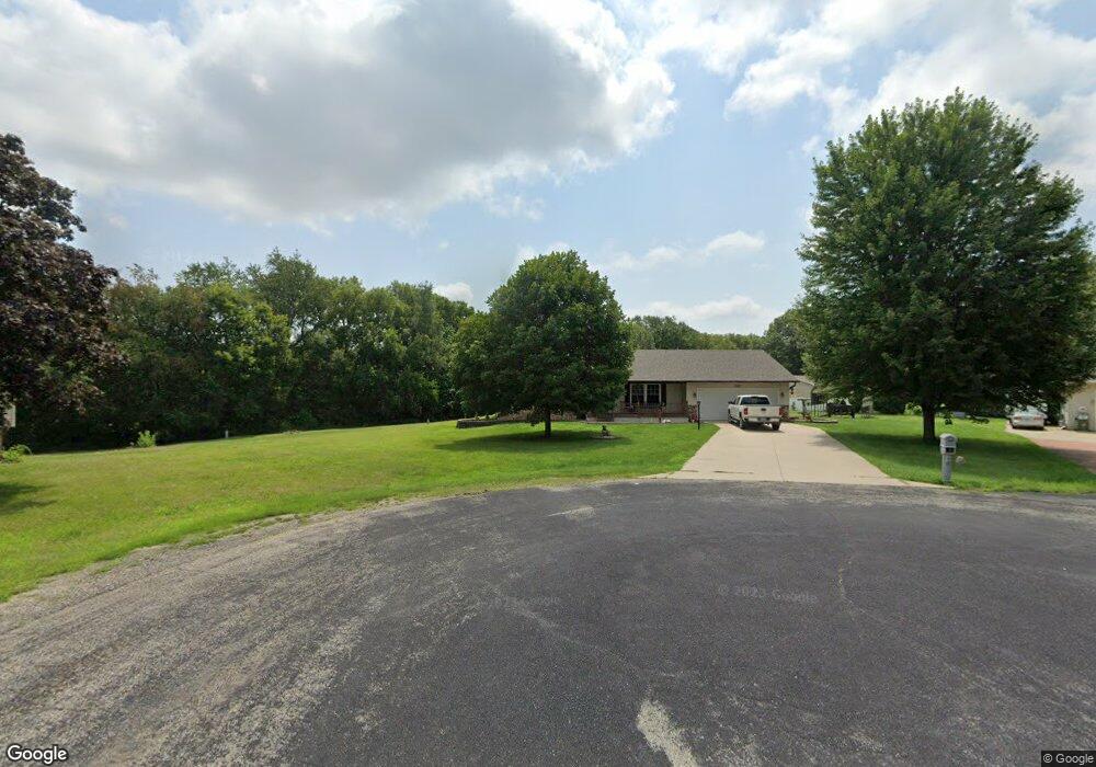 15900 N Regency Ct, Chillicothe, IL 61523 - photo 1