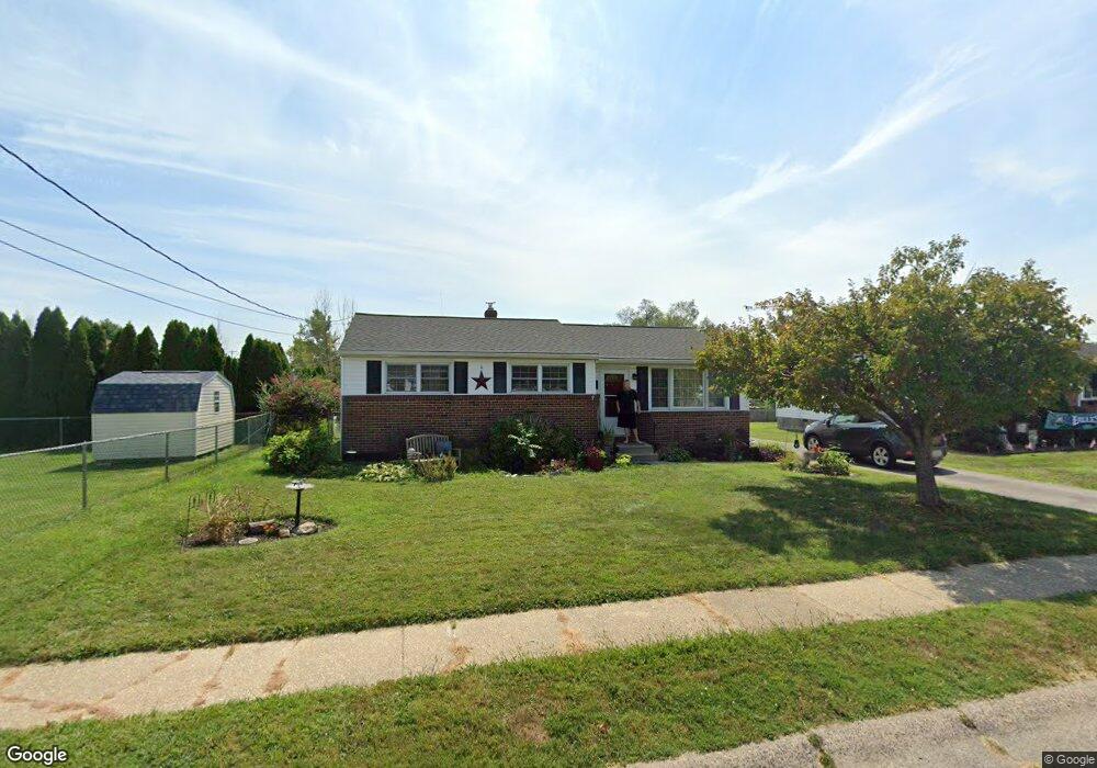 702 W 12th St, New Castle, DE 19720 - photo 1