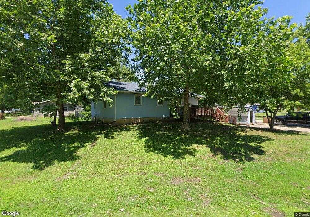 532 Spruce St, Rossville, KS 66533 - photo 1