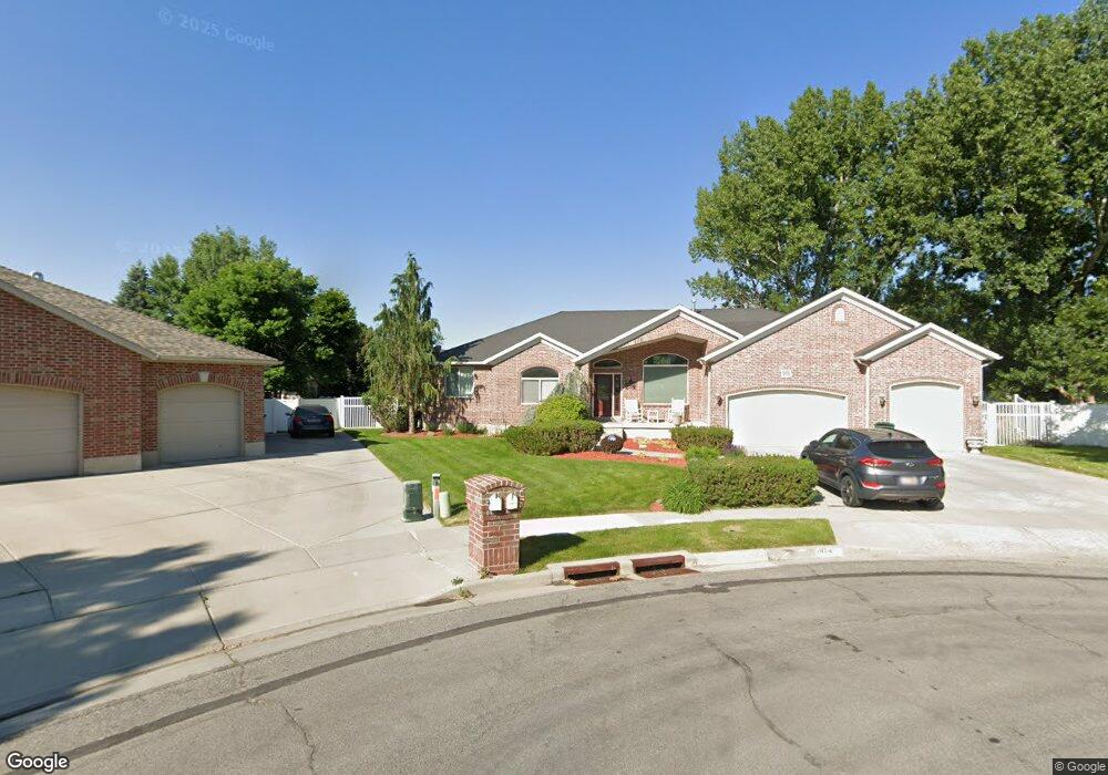 1974 Aspen View Ct, Sandy, UT 84092 - photo 1