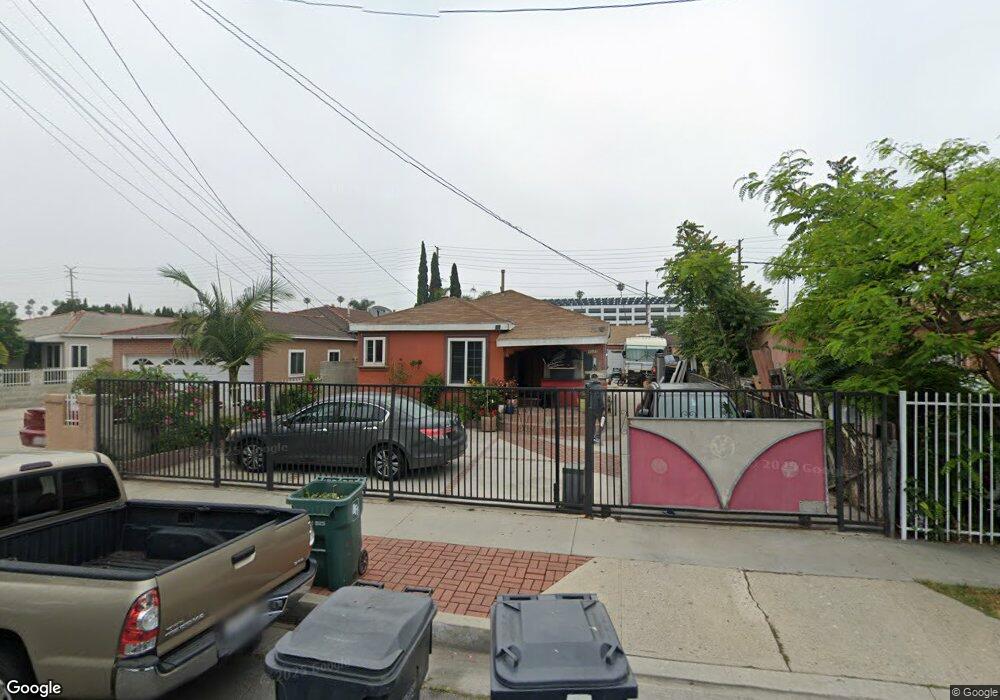 4025 W 104th St, Inglewood, CA 90304 - photo 1