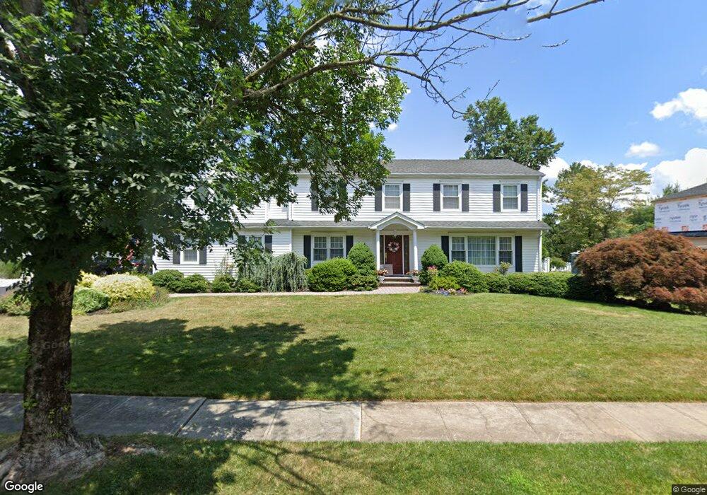 24 Country Club Ln, East Hanover, NJ 07936 - photo 1