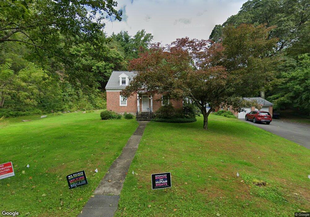 24 Upper Whittemore Rd, Middlebury, CT 06762 - photo 1