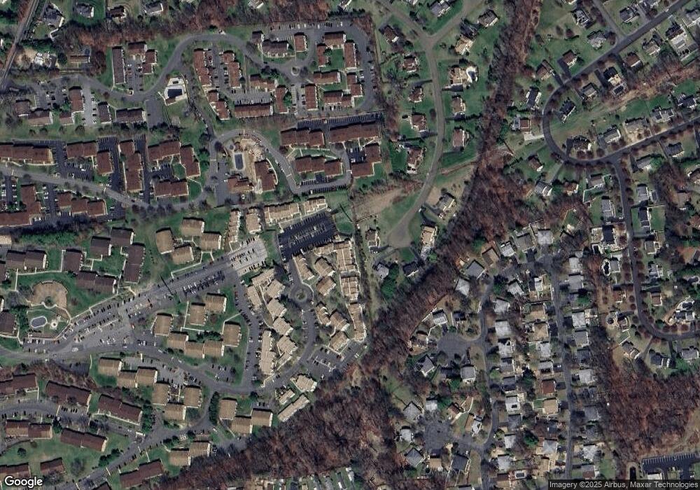 487 Country Club Ln, Pomona, NY 10970 - photo 1