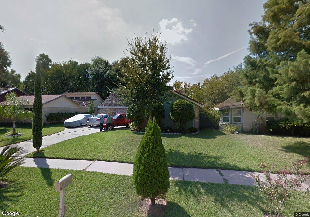 7623 Athlone Dr, Houston, TX 77088 - photo 1