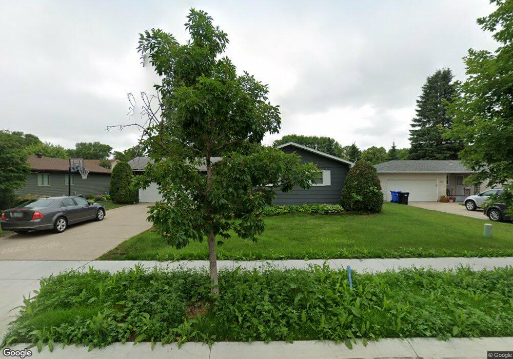 3414 1st St N, Fargo, ND 58102 - photo 1