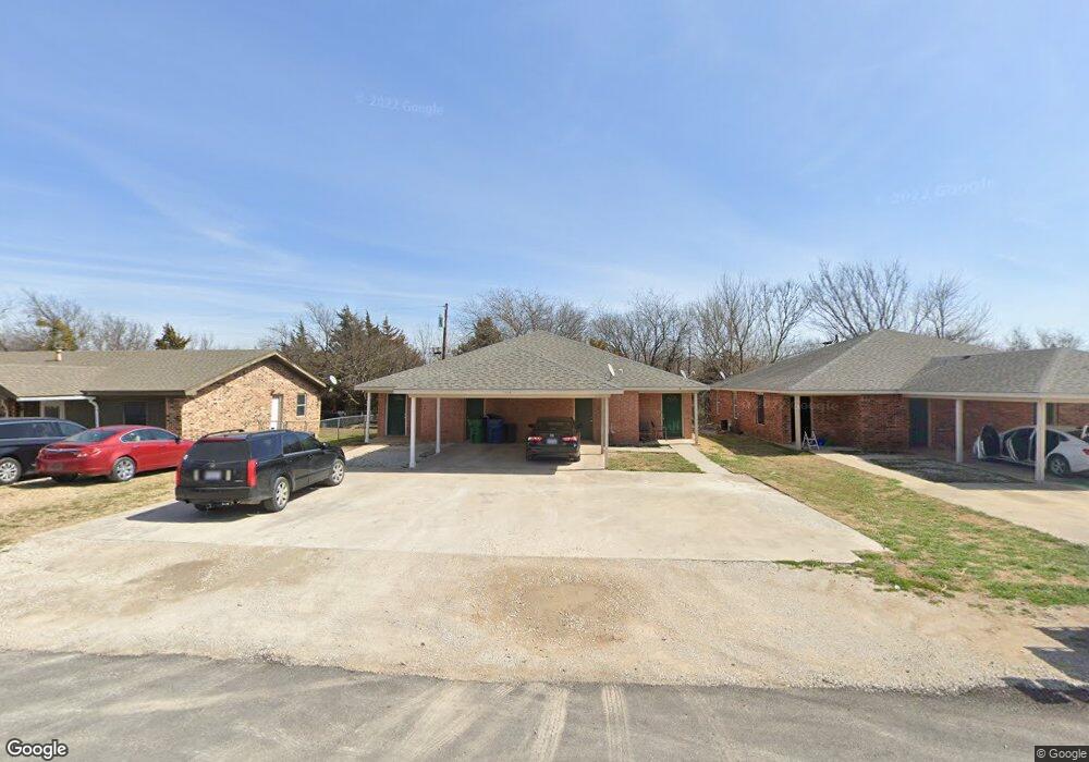 504 N Sewell Dr unit A, Decatur, TX 76234 - photo 1