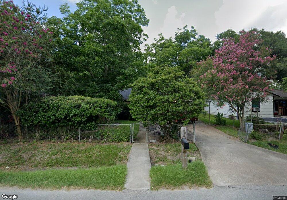 7111 Phillips St, Houston, TX 77088 - photo 1