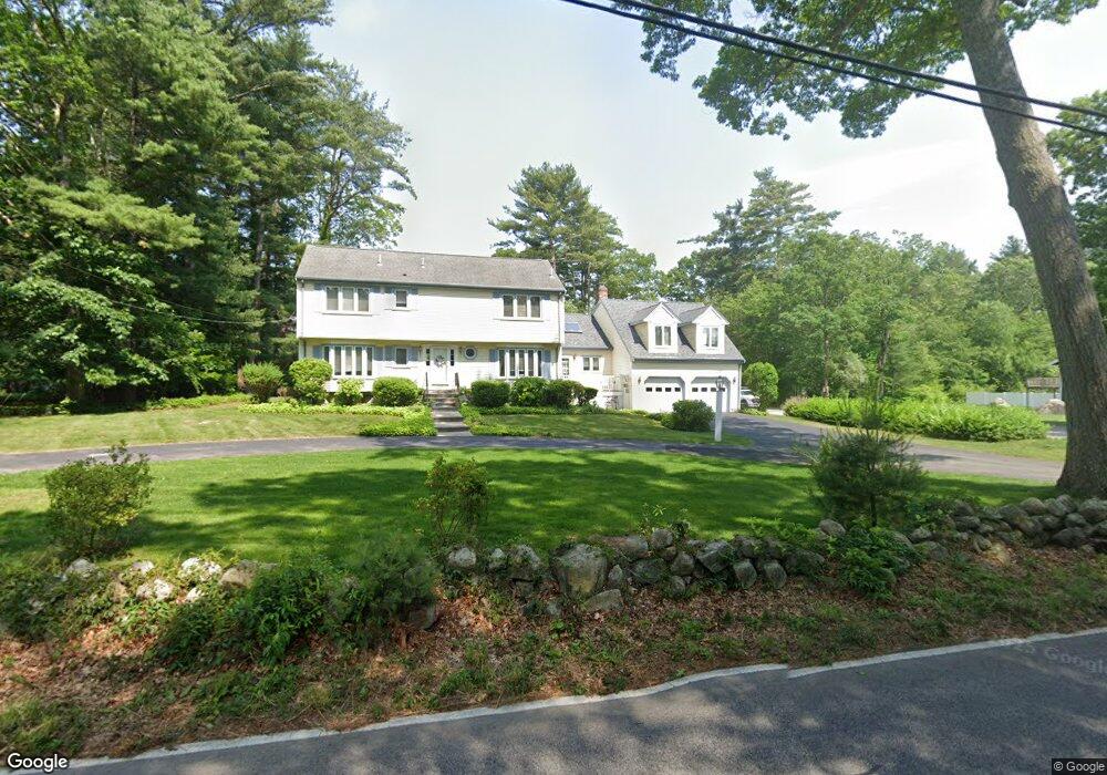 229 Poquanticut Ave, North Easton, MA 02356 - photo 1