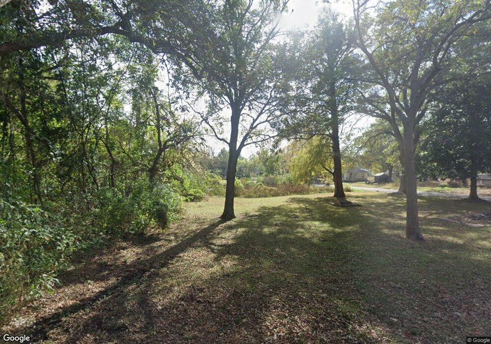 616 W 16th St, Okmulgee, OK 74447 - photo 1