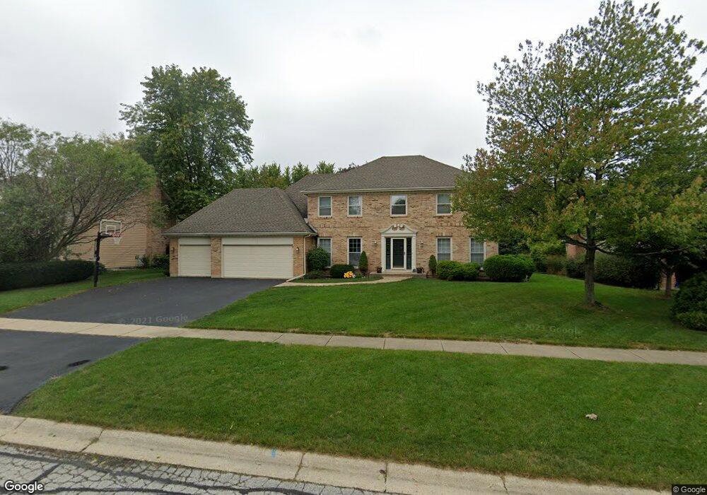 949 Lund Ln, Batavia, IL 60510 - photo 1