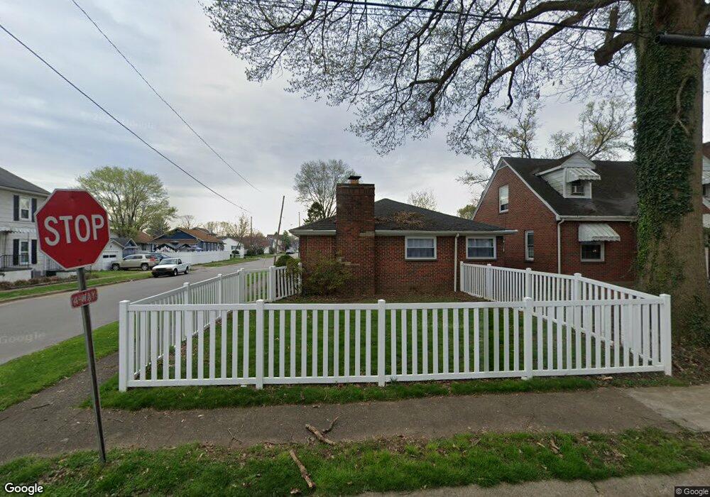 1805 West Virginia Ave, Dunbar, WV 25064 - photo 1